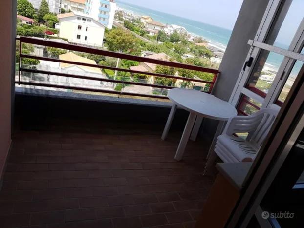 Condominio Cesano Mare Marotta Exterior foto